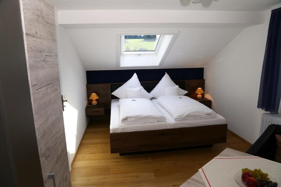 Landhotel Garni Schweizerhaus Schönwalde 外观 照片