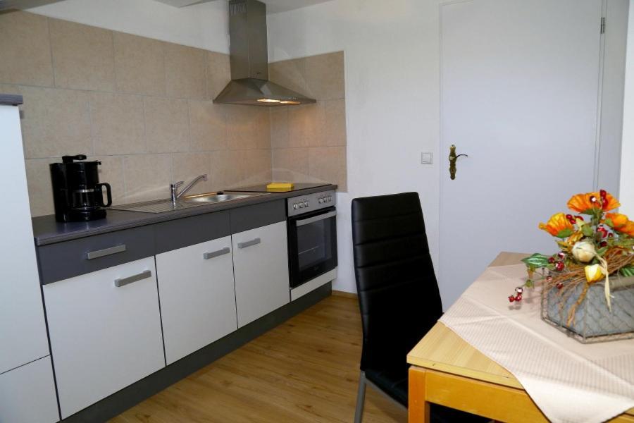 Landhotel Garni Schweizerhaus Schönwalde 外观 照片